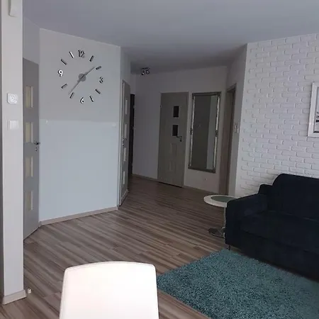 Apartment Angel *